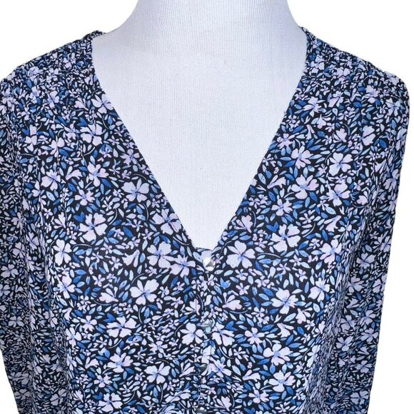 1. STATE Womens Blue Floral Smocked Cuffs Pullover Long‎ Sleeve V Neck Top XS - Picture 3 of 11